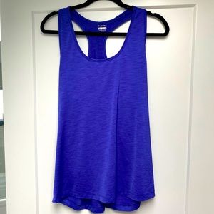 Purple racerback workout top, Size L ✨